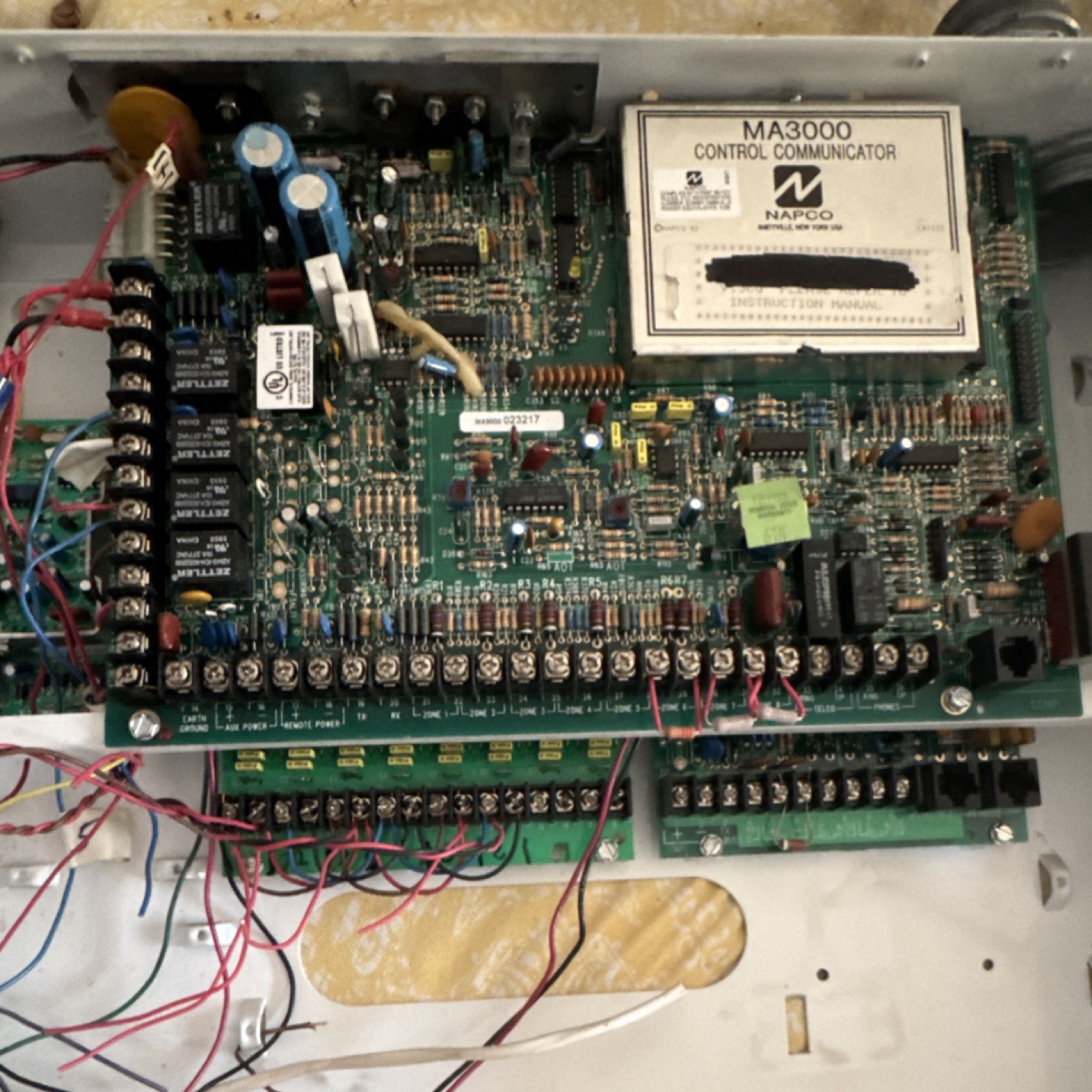NAPCO MA3000 Alarm Control Panel Control Communicator Board in Metal Can Cabinet