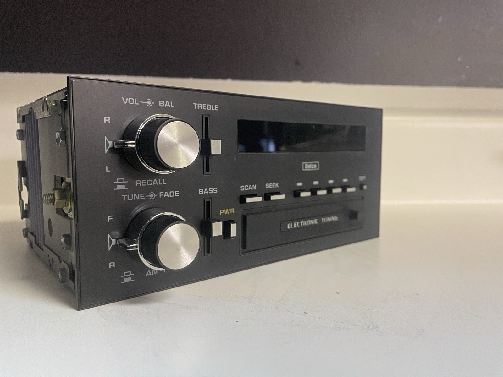 1986 - 88 Chevy Delco AM/FM Radio "Bluetooth," Olds 442, Malibu, Monte Carlo