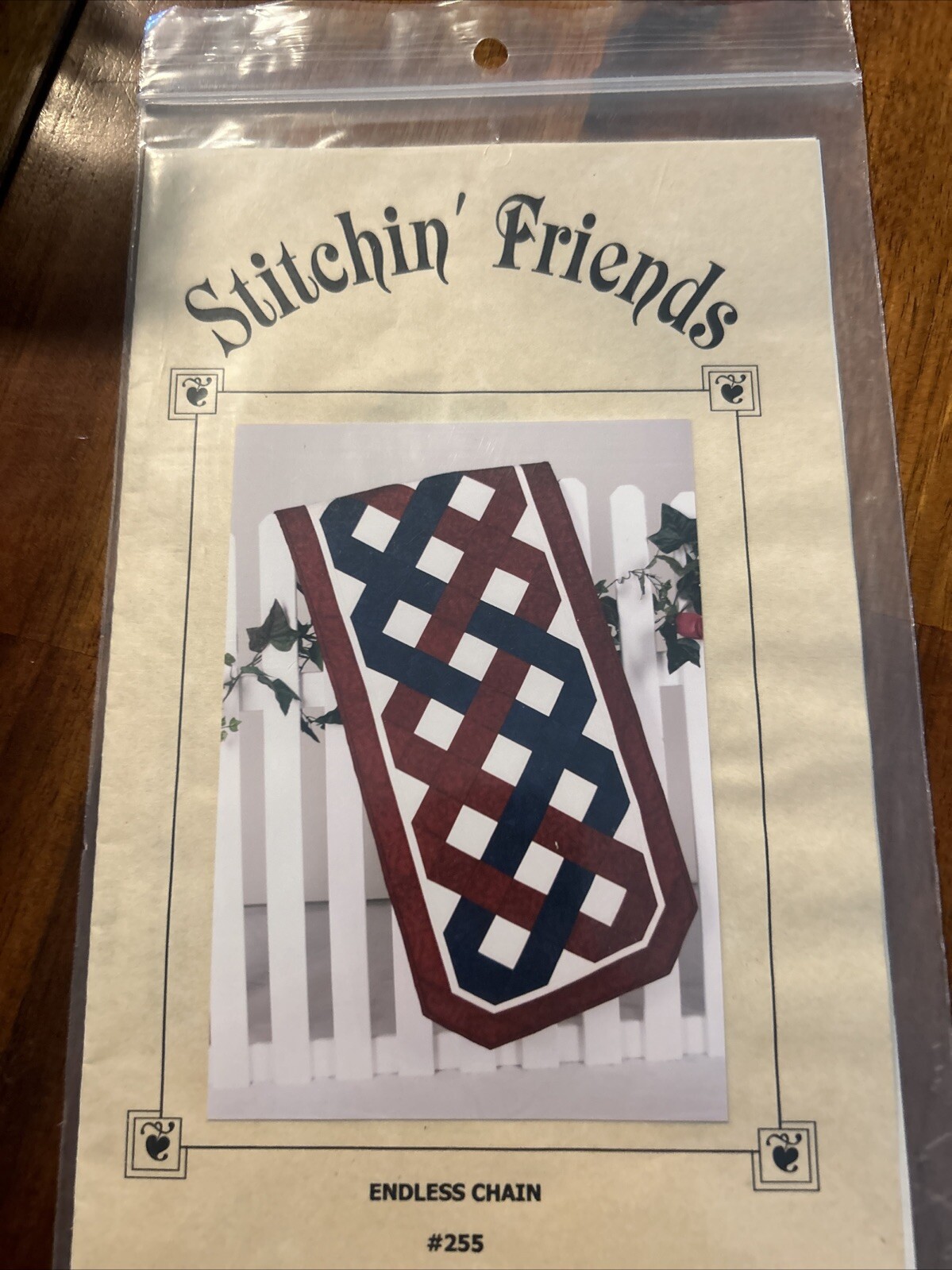Endless Chain Table Runner Pattern #255 Stitchin Friends/Kuntry Quiltin New