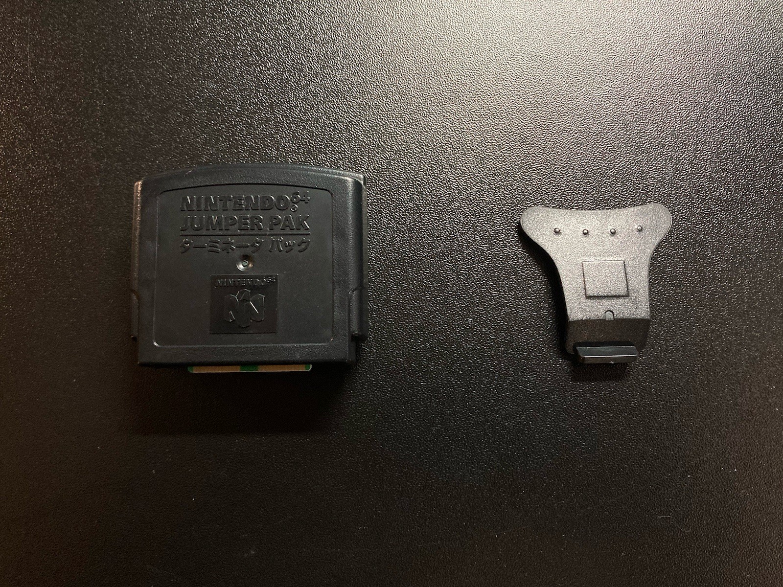 Nintendo 64 Jumper Pak Pack N64 Official OEM Genuine NUS-008 + Removal Tool