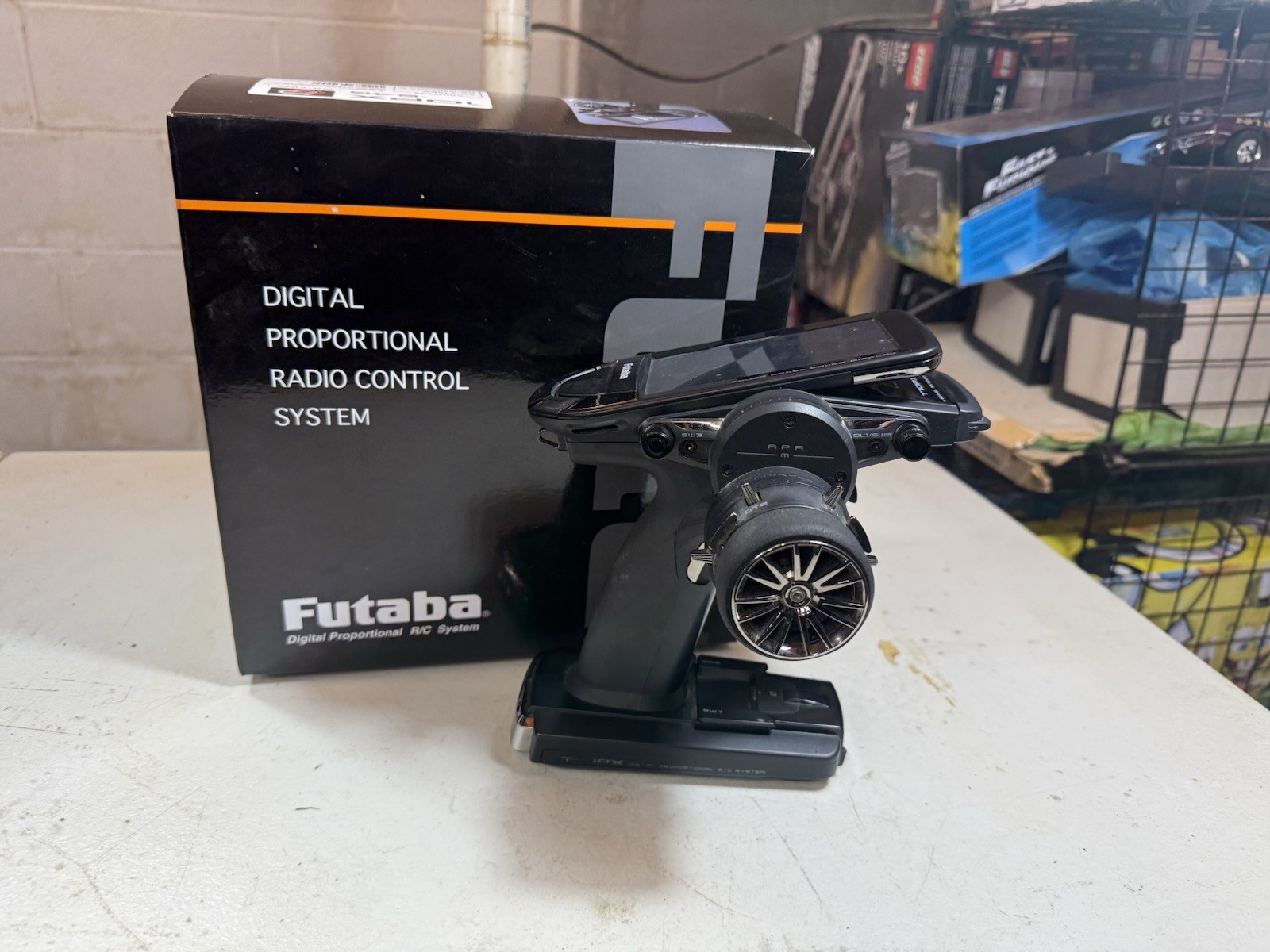 Futaba 10PX R404SBS 10-Channel 4G Telemetry Radio System