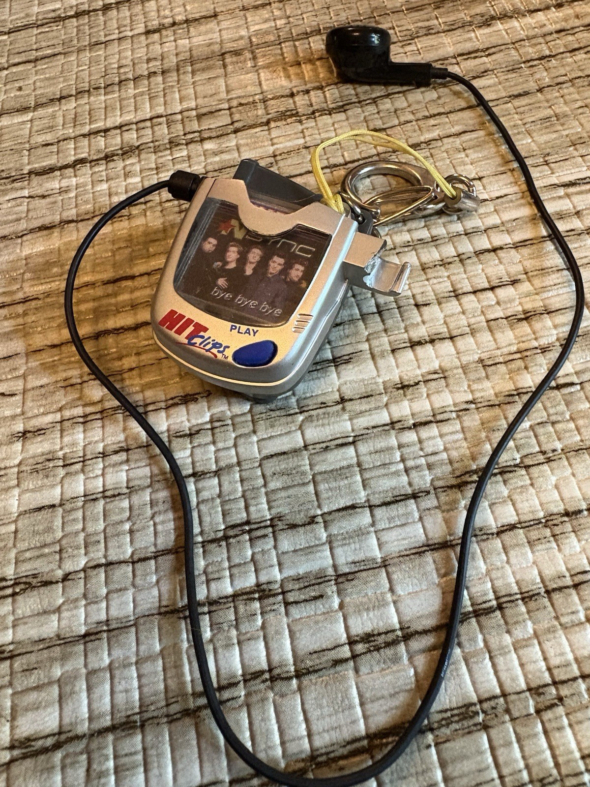 Hit Clips by Tiger with Broken Side Piece (works)