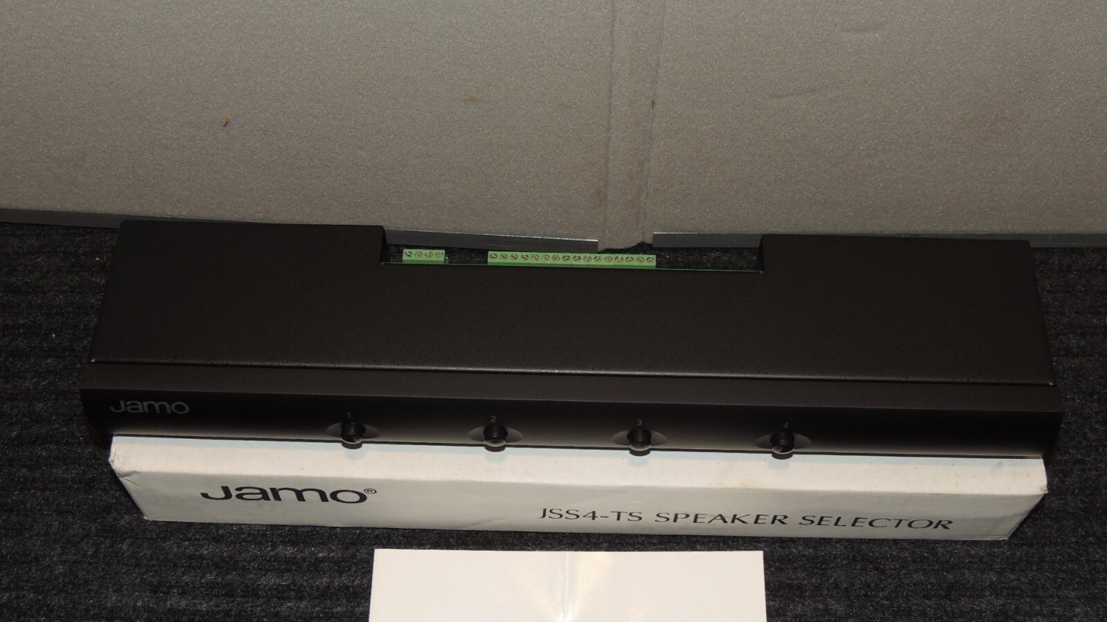 Jamo JSS4-TS Speaker Selector
