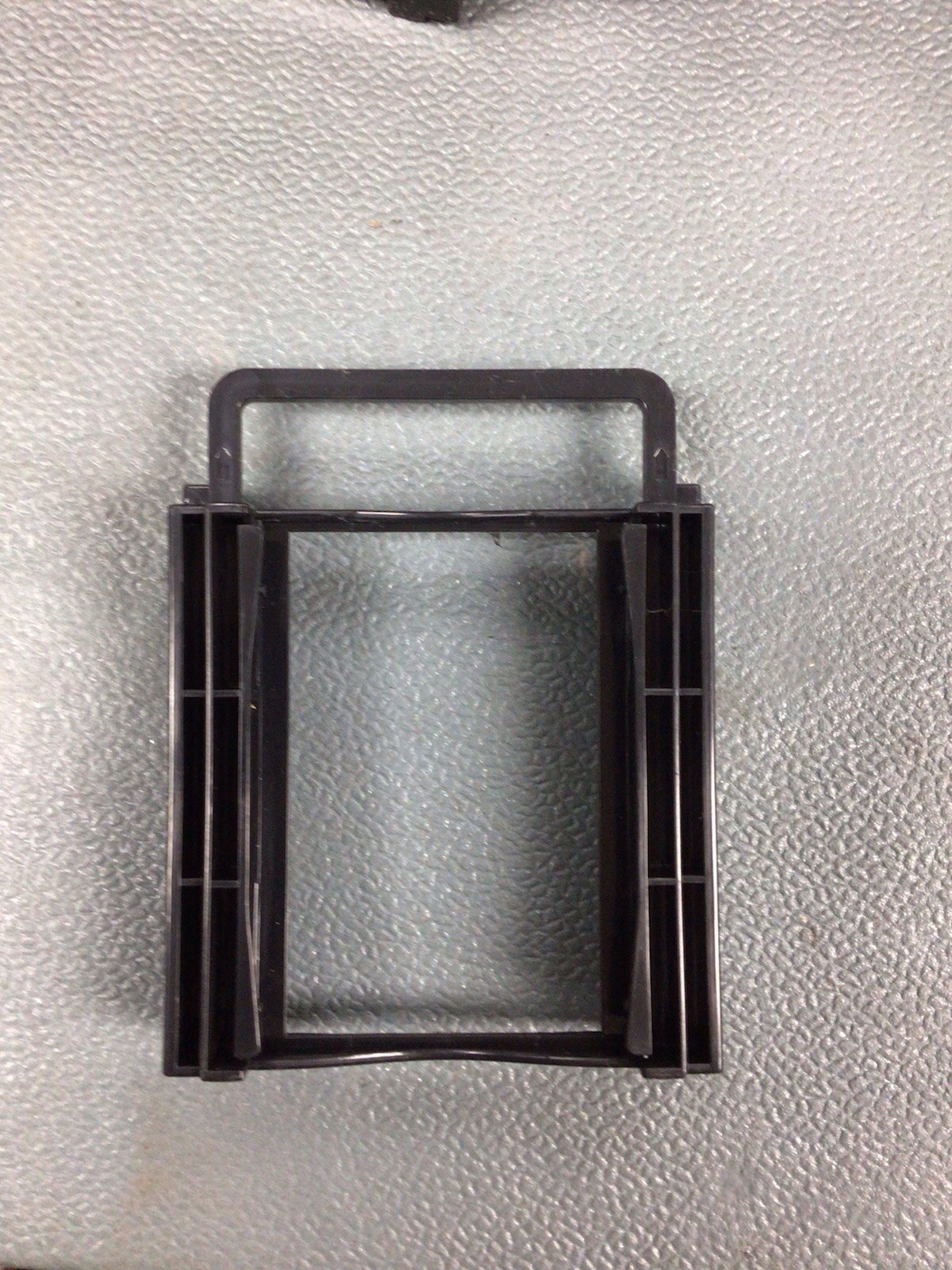 22x StarTech Mounting Bracket / Caddy BRACKET225PT