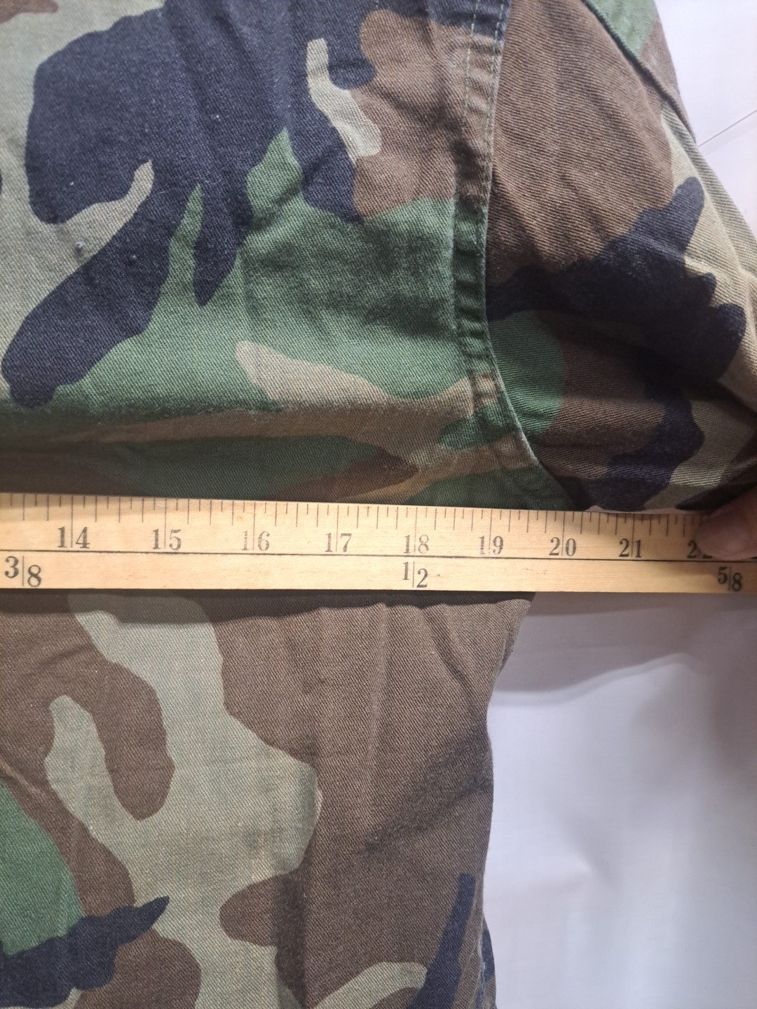 U.S. Army Woodland Camouflage Combat Coat Size Small XShort