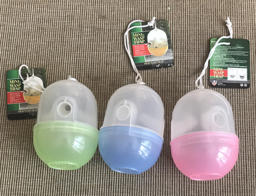Hanging Wasp Yellowjacket Trap No Poison Chemicals Free Bee Bug Catcher Insects