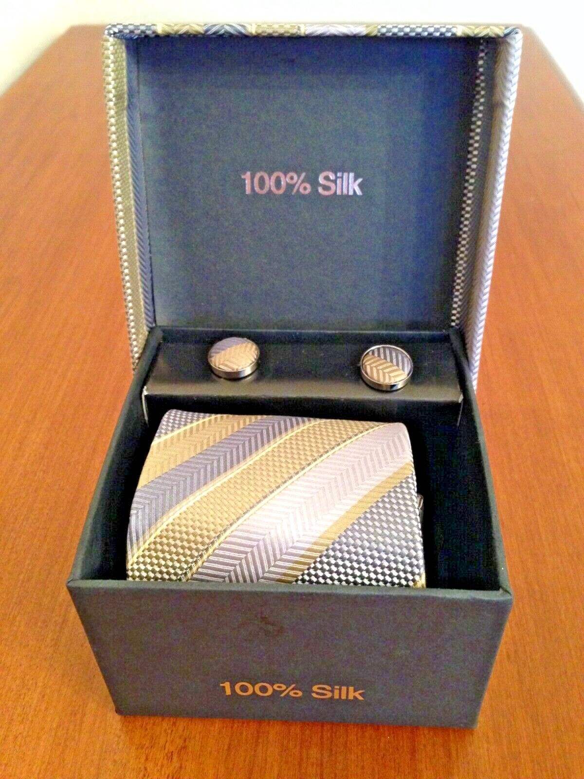NEW, Men’s 100% Silk Tie, Handkerchief, And Cufflinks Gift Set Includes Gift Box