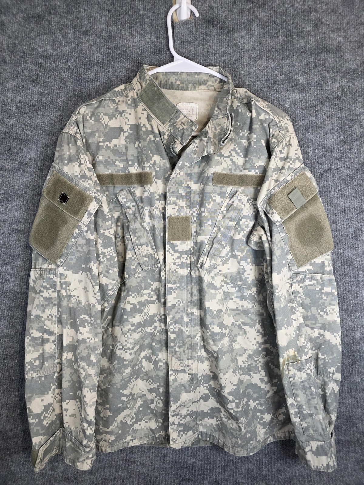 US Army Combat Uniform Jacket Mens Medium Long ACU Camo Digital Ripstop Military