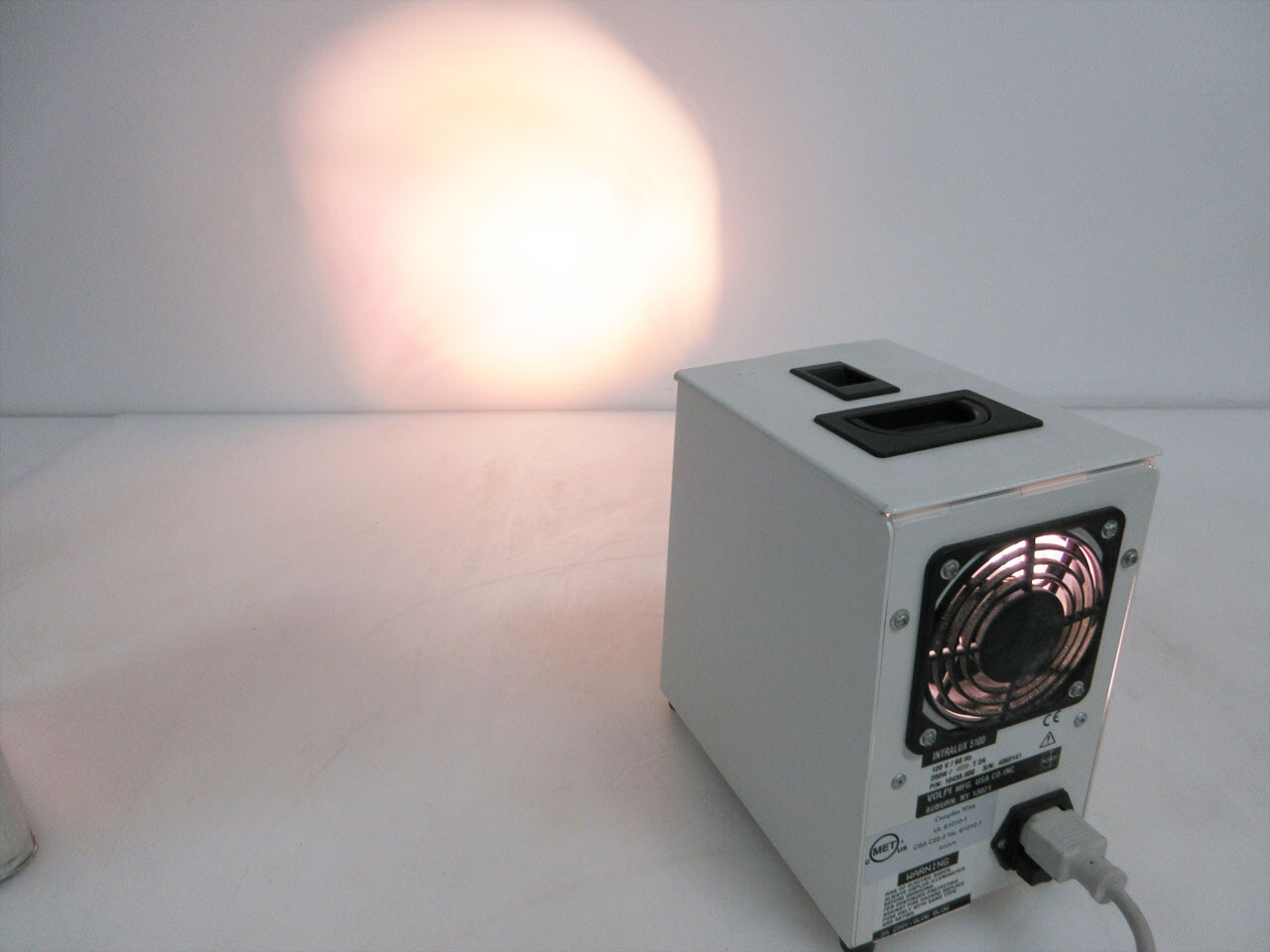VOLPI INTRALUX 5100 COLD HALOGEN LIGHT SOURCE - SYSTEM ISSUE V