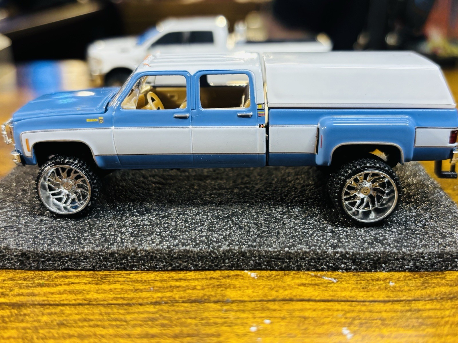 1/64 Greenlight/m2 3D TIS Offroad 14mm Dually (Rim And Tires) No Truck