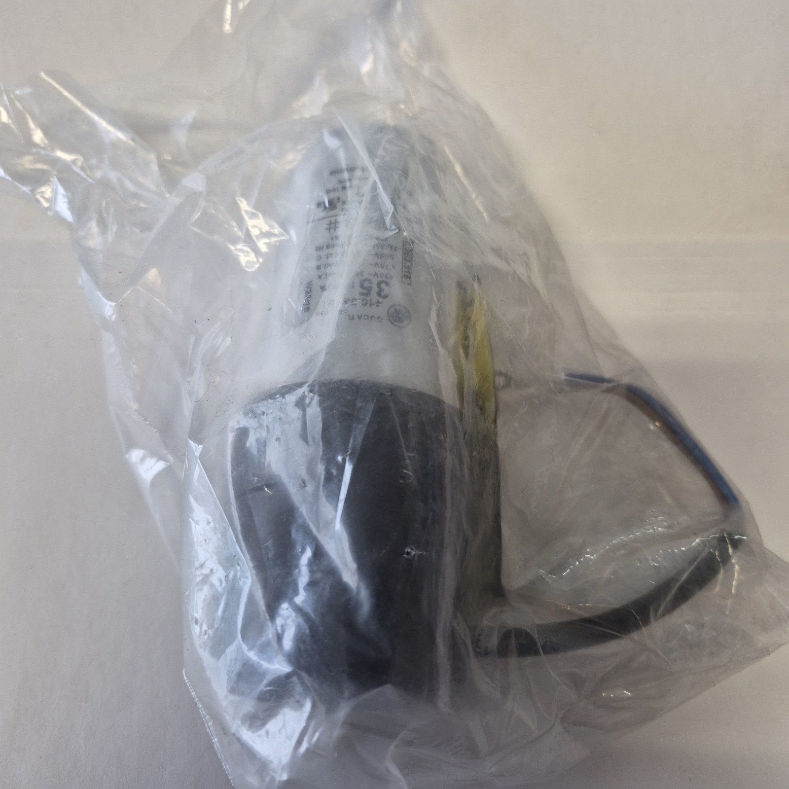Bunn 44820.0004 Run Capacitor 35uF 425V 50/60Hz ULTRA-2 OEM Slush Machine Part