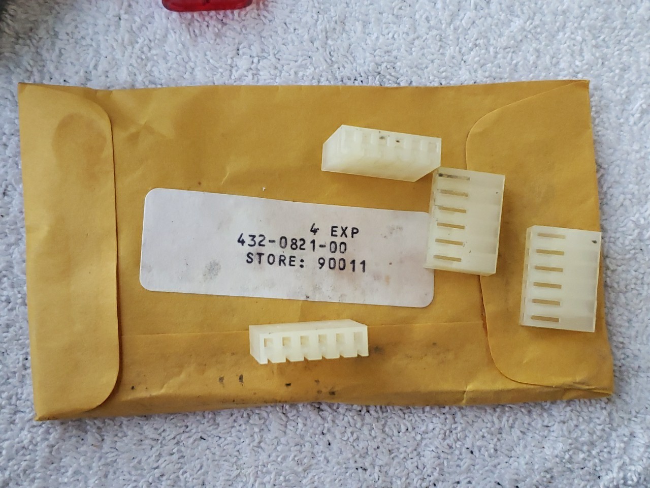 Four New Heathkit 6-Hole Connector Shells #432-821 for IM-2420 NOS