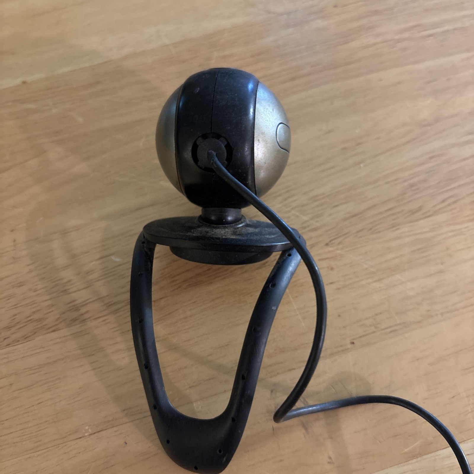 Logitech Webcam V-UBK45 RightLight RightSound Technology Camera Web Cam FREE S&H