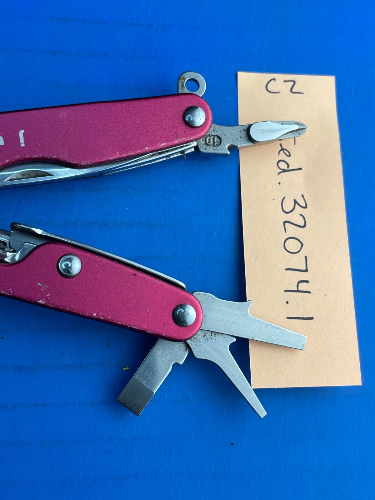 Leatherman Juice C2 Multi Tool - various colors