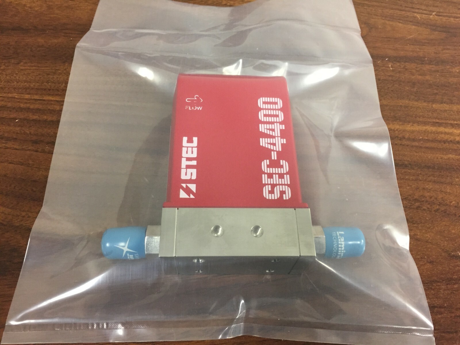 Horiba Stec SEC-4400M, 500 SCCM, Gas H2, Mass Flow Controller