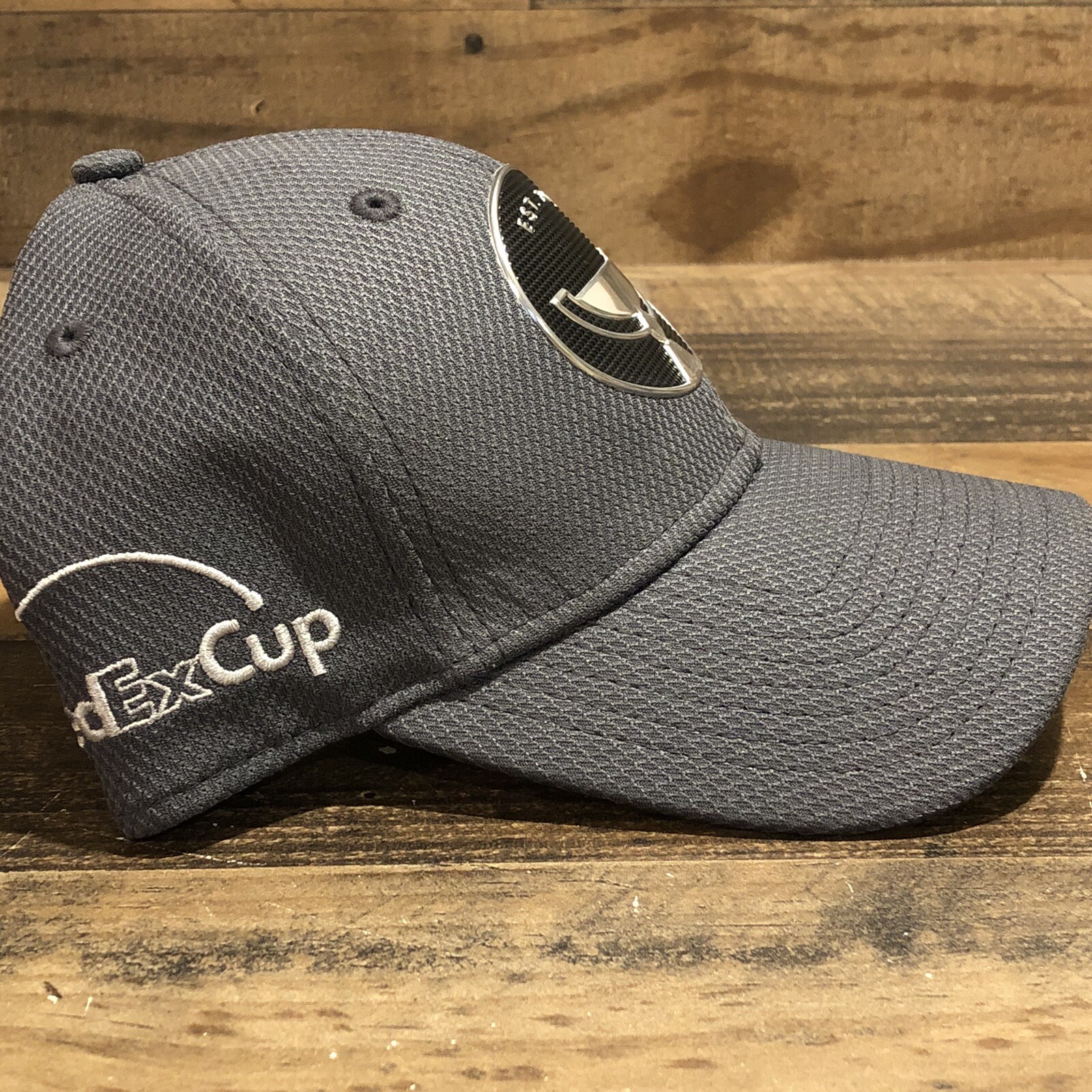FedEx Cup Hat Strapback Cap New Era Golf Est 2007 Trophy Gray Black Mens