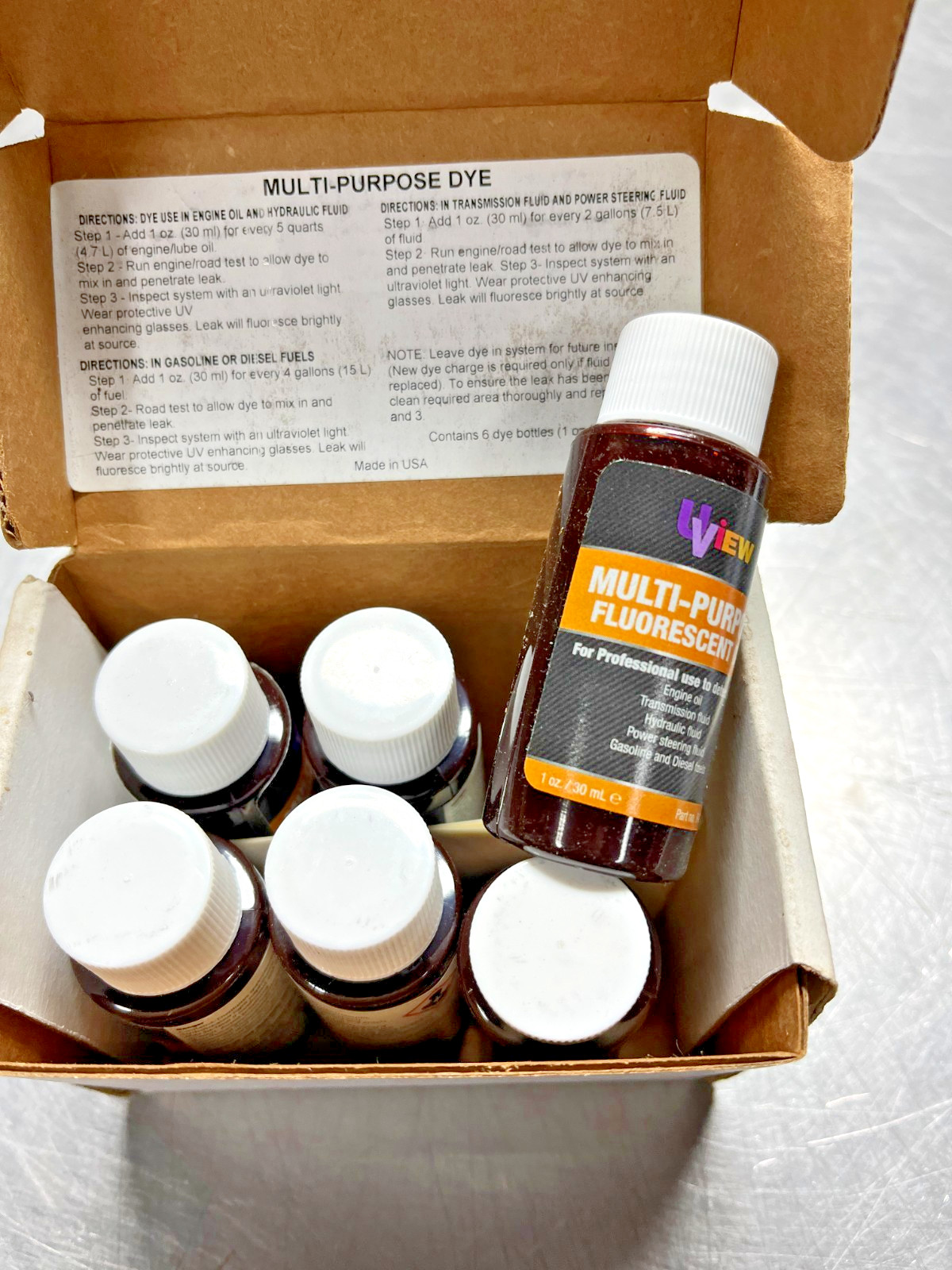 69088 Four Seasons AC System Fluorescent Chemical DYE  QTY of 1 Bottle per order