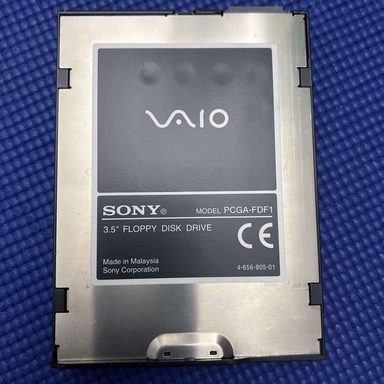 Genuine Sony VAIO 1.44” internal 3.5” Laptop Floppy Disk Drive, Part # PCGA-FDF1
