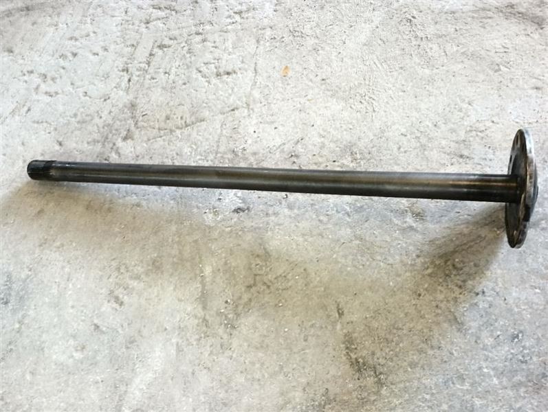 C1017 9484T Rockwell Axle Shaft 41 Spline 44in. Long 8-Bolt  (10415537