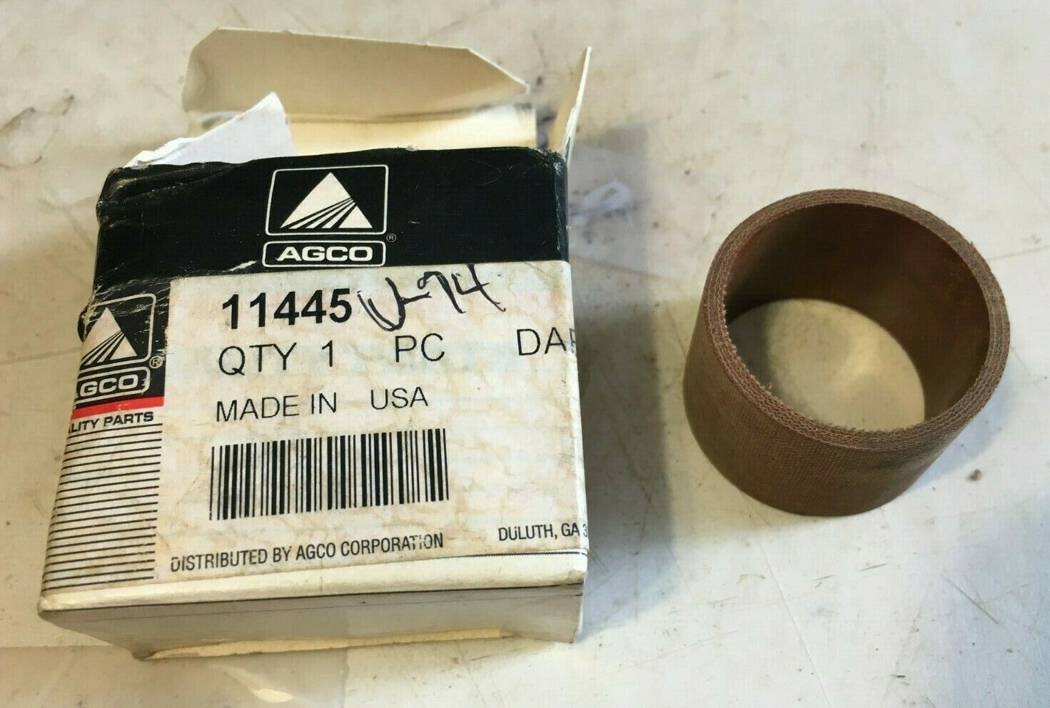 11445 - A New Bushing For A New Idea 211, 212, 213, 214, 215, 217 Spreaders
