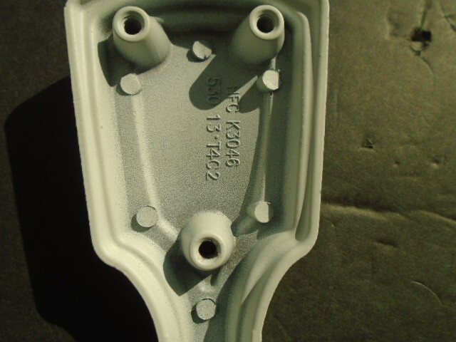 HUNTER 52'' AMBERLIN CEILING FAN REPLACEMENT ARM/BRACKET FRESH WHITE K3046