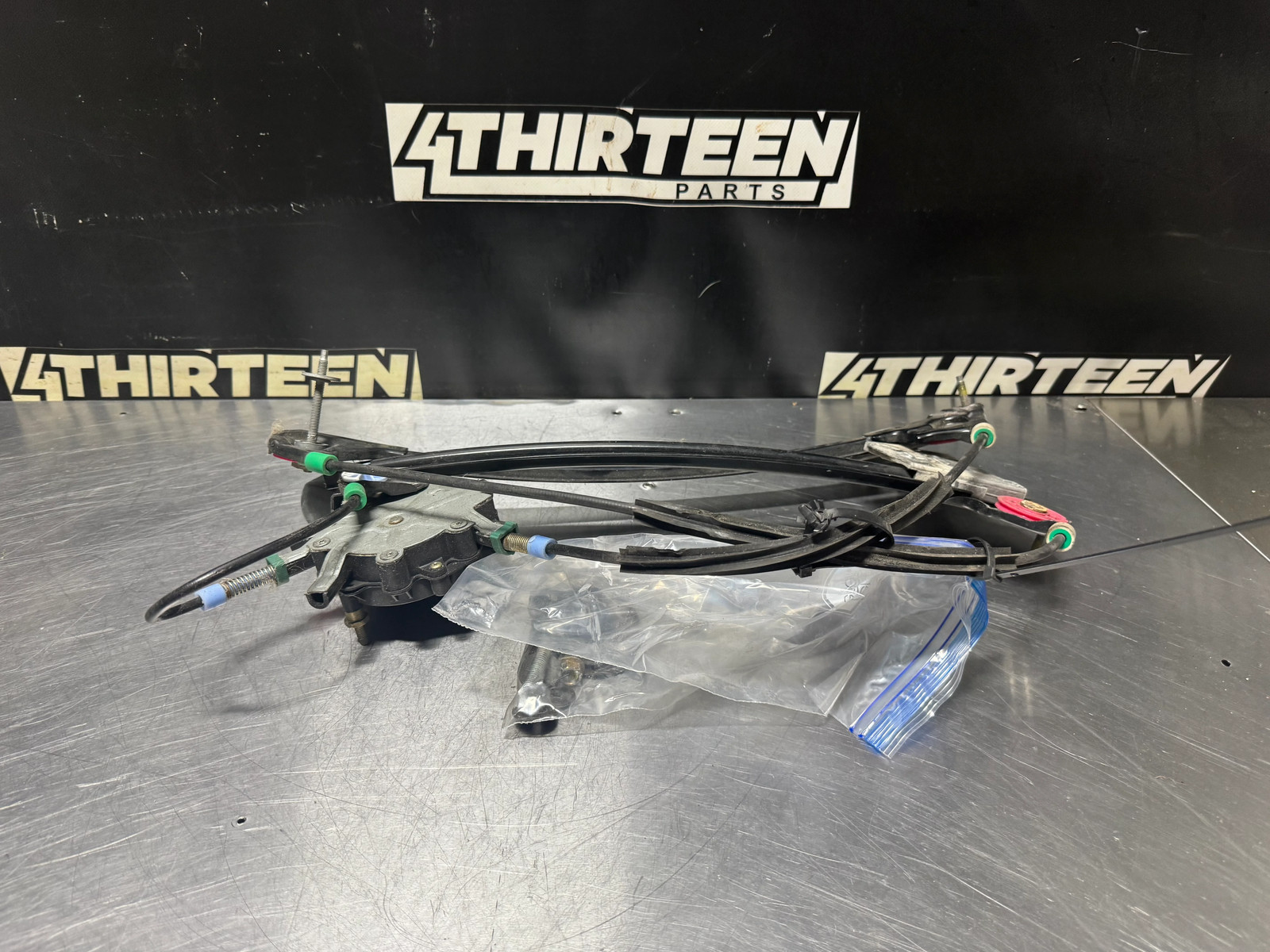 1997-2004 C5 CORVETTE DRIVER LH WINDOW MOTOR REGULATOR ASSEMBLY #N232