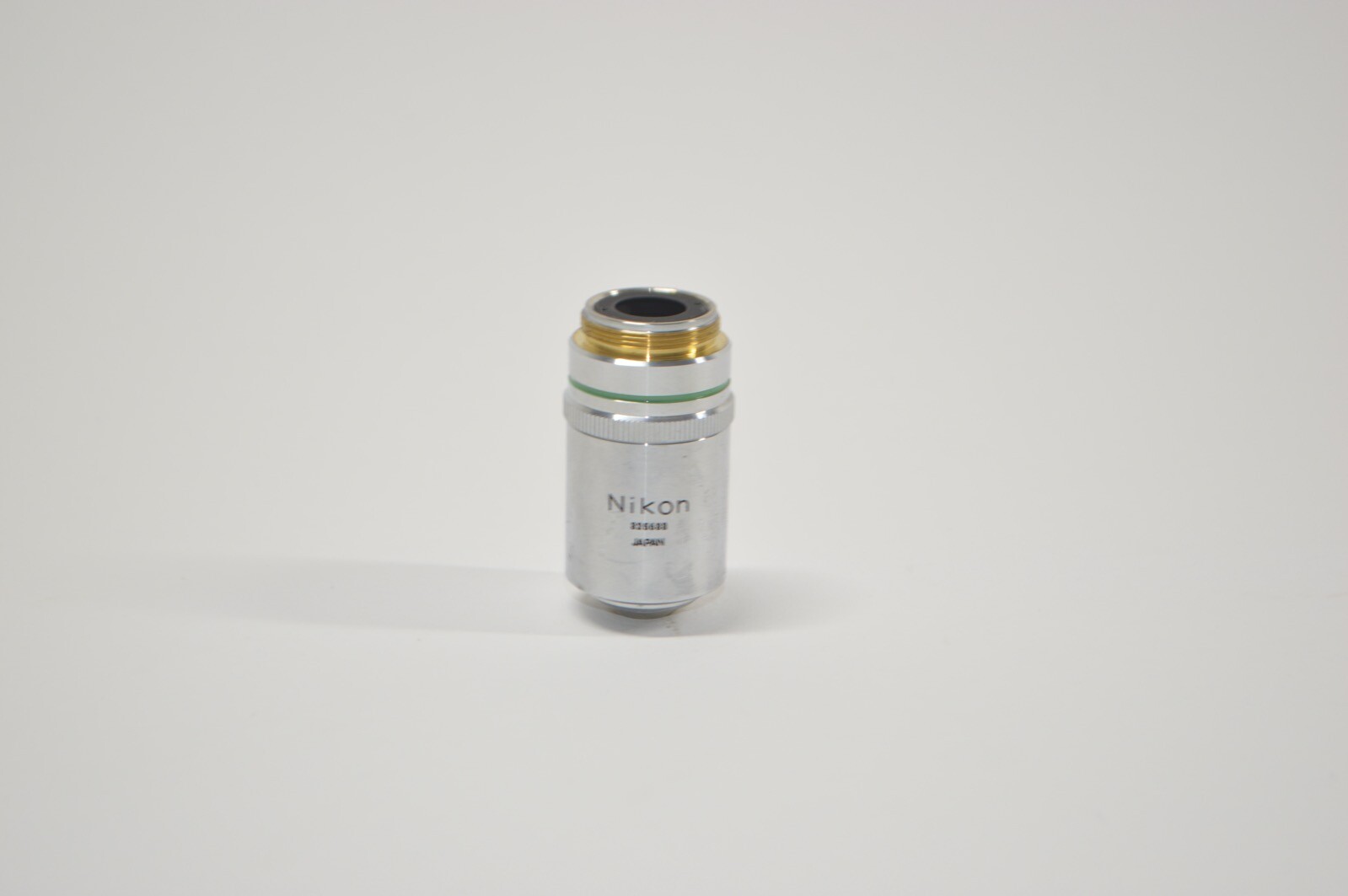 Nikon M Plan 20 0.4 210/0 Microscope Objective Lens