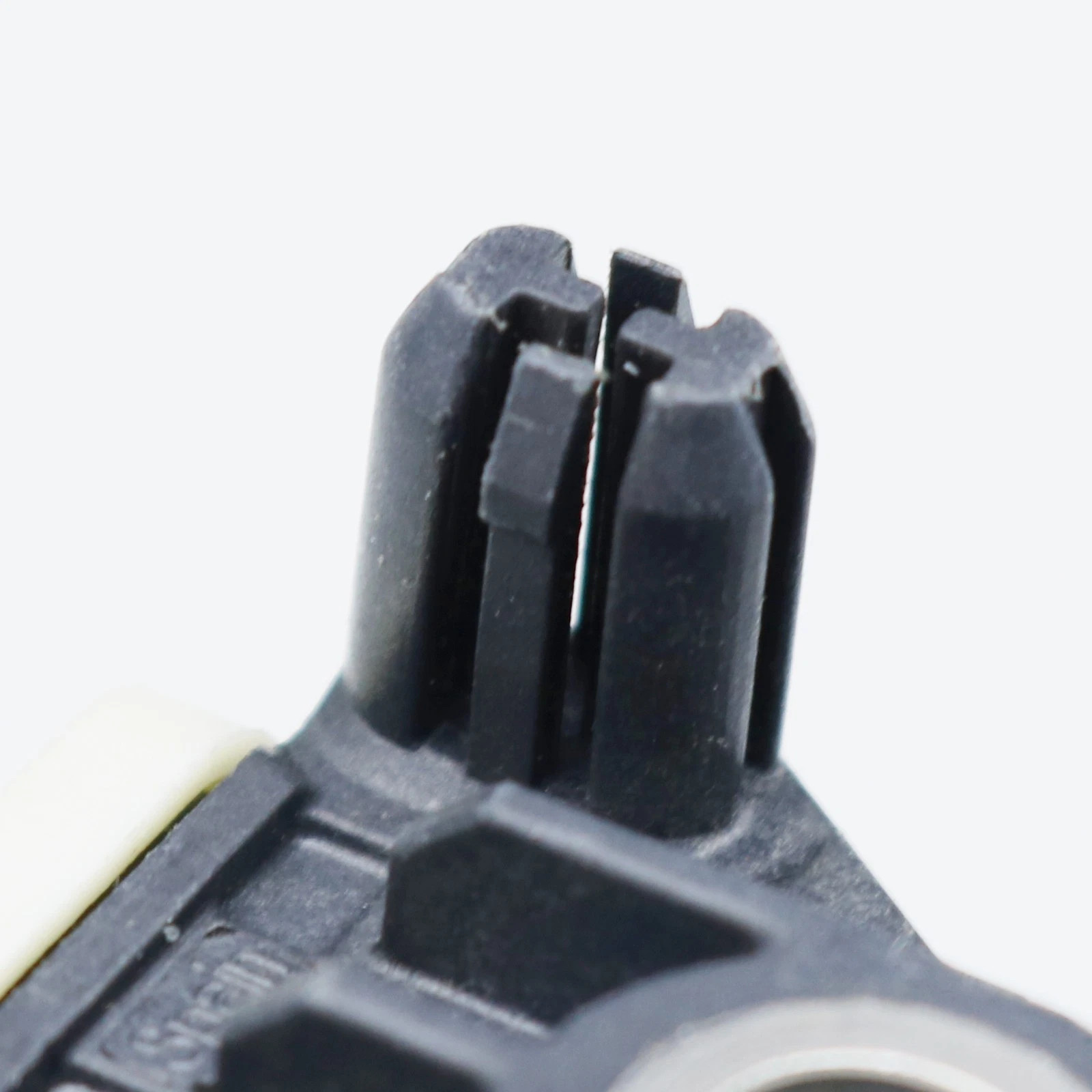 NEW Front Sensor For Nissan 985813JA0A 98581-3JA8A