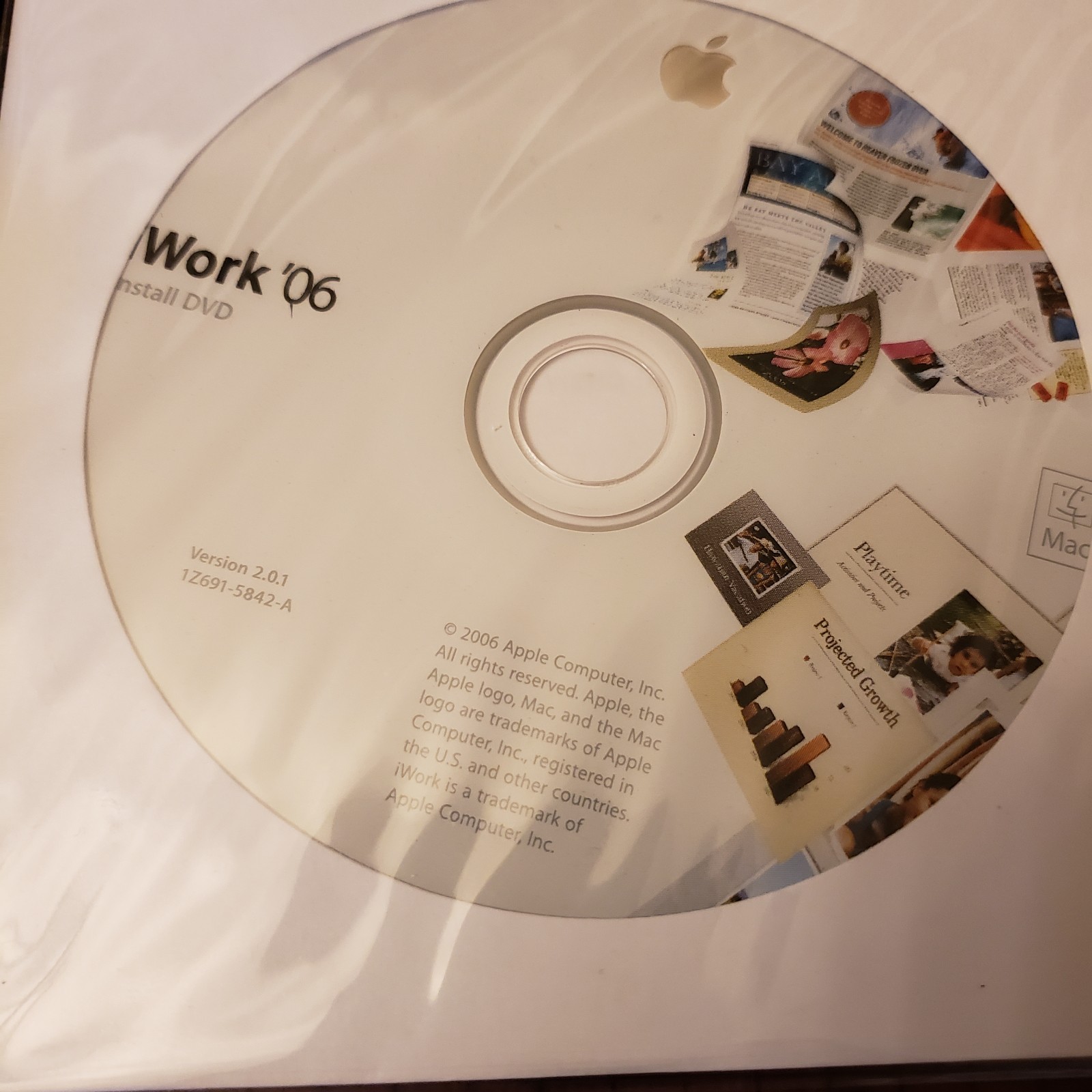 Mac OS X & Application Install Disc 1 & 2 OS 10.4.8 MacBook 2006 & iWork '06
