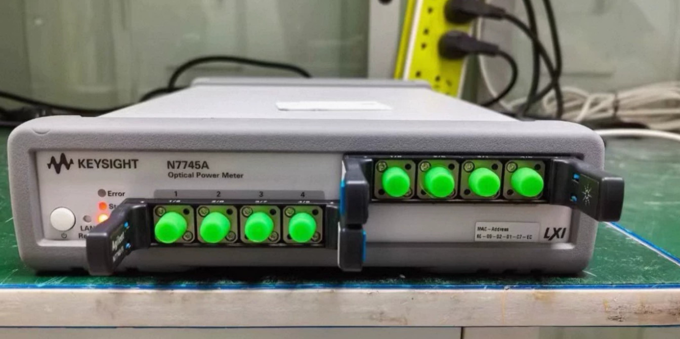 1pcs Keysight/Agilent N7745A Optical Multiport Power Meter