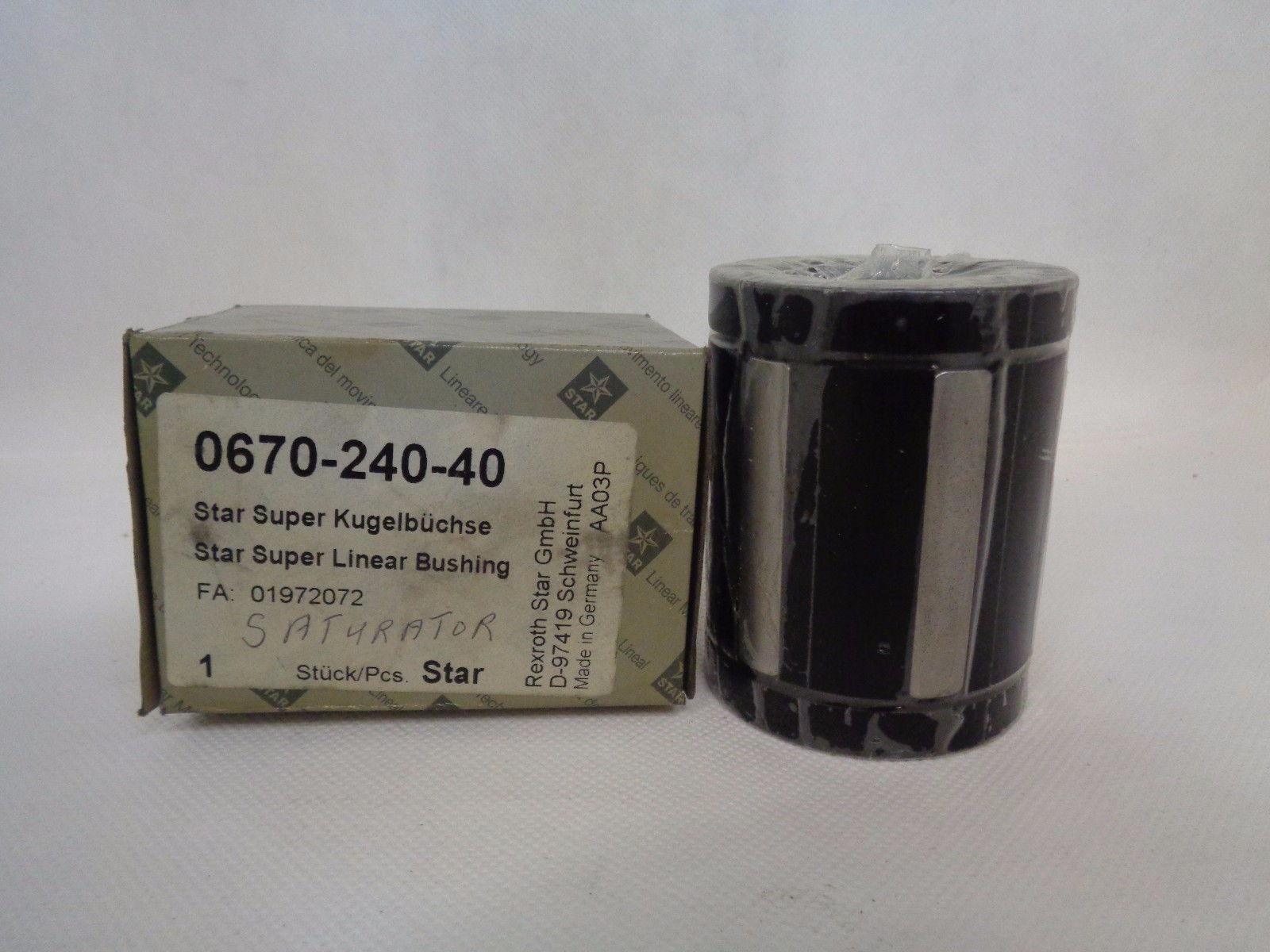 NEW STAR 0620-240-40 SUPER LINEAR BUSHING BEARING