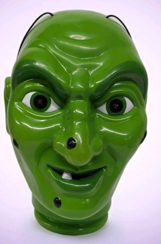 Vintage Halloween Fun World Witch Monster Hanging Prop Green Head * Read