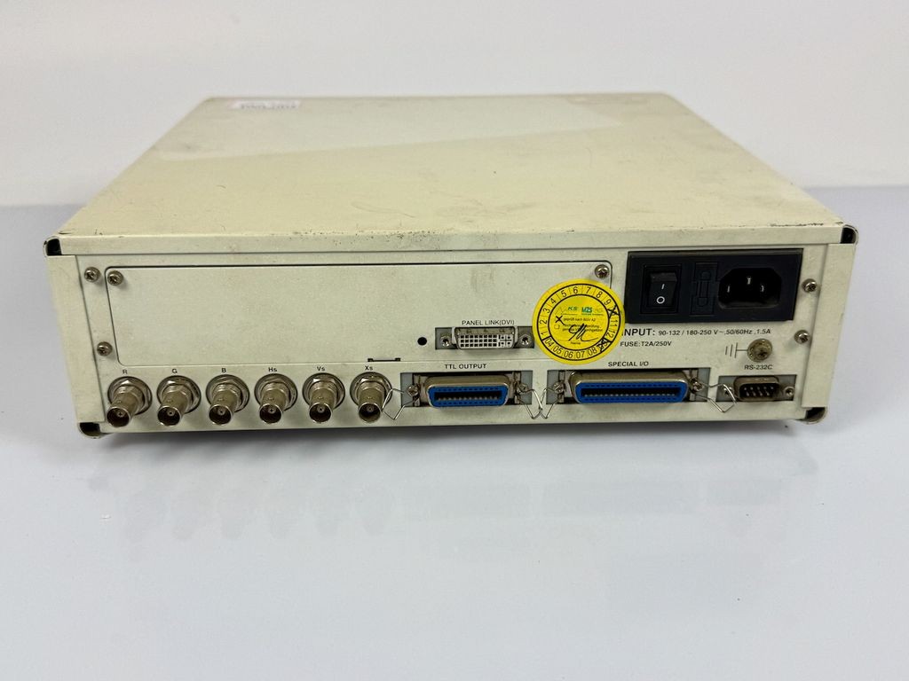 Chroma ATE 2326 Video Pattern Generator RS-232C 16xTTL DVI Analog RGB