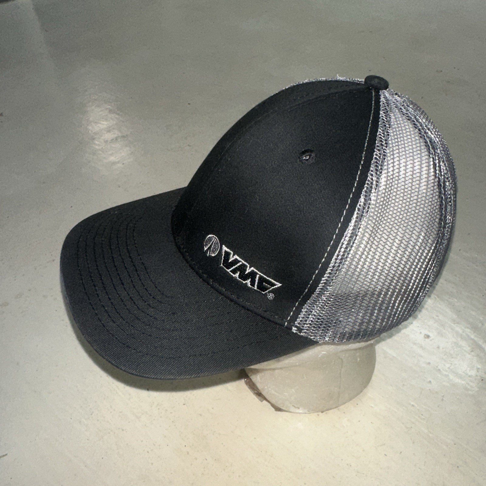 VMC Fishing Hooks Black Trucker Hat Adjustable Snapback Structured Gray Mesh