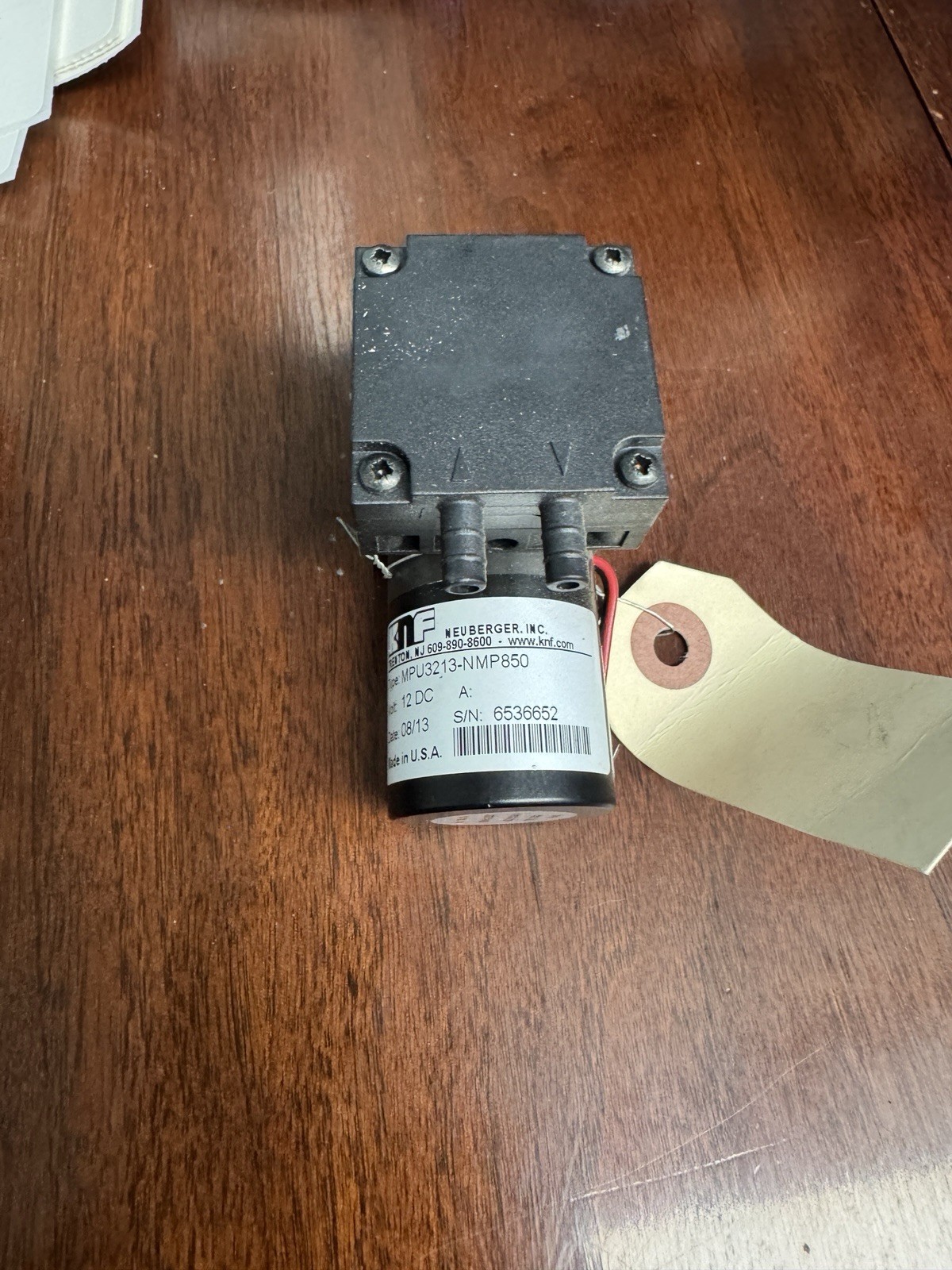 KNF 12v Type: MOU3213-NMP850