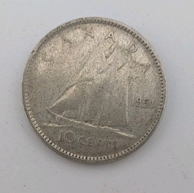 1951 Canada 10c Silver coin Dime - 2g of pure silver