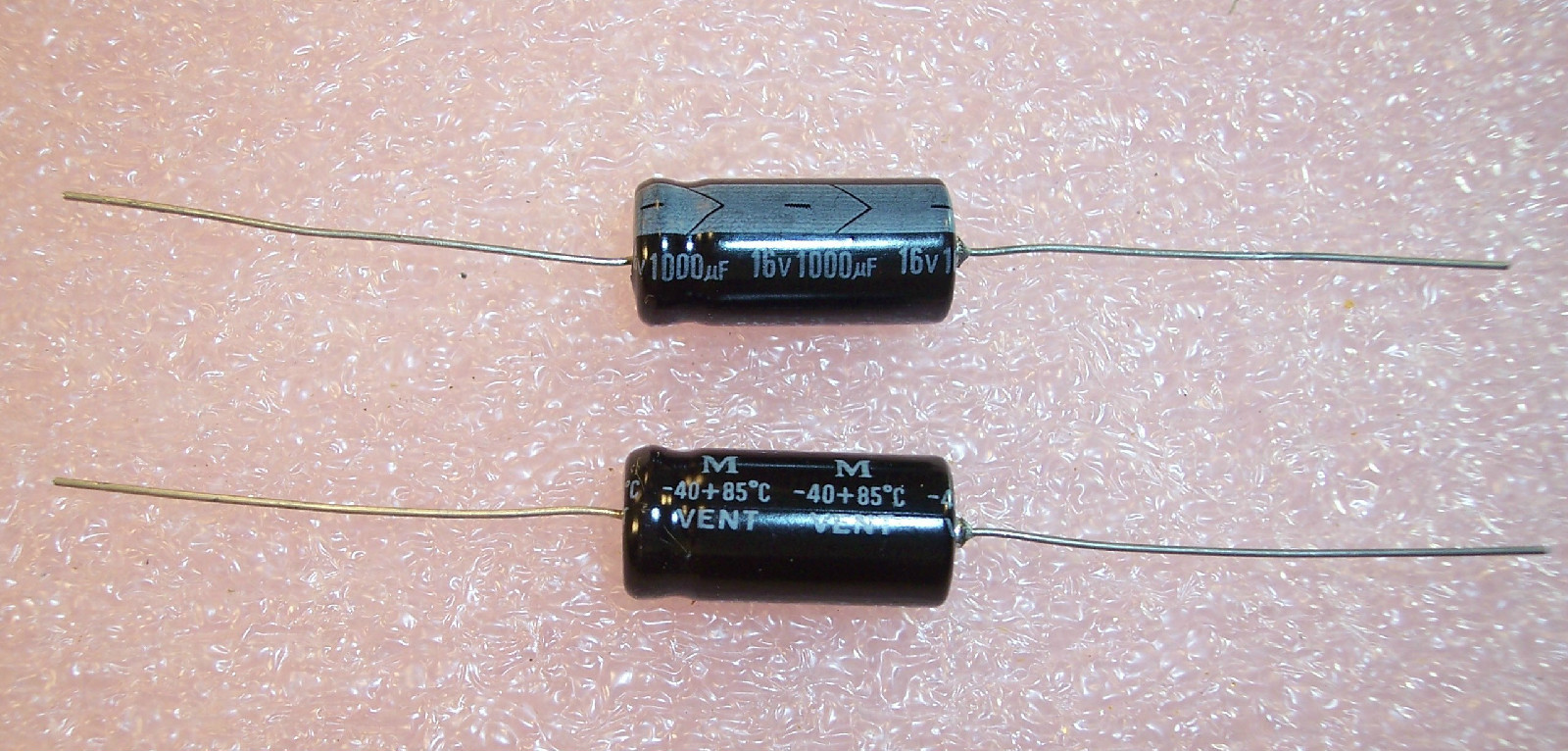 QTY(20) 1000uf 16V 10x20mm AXIAL ALUMINUM ELECTROLYTIC CAPACITORS TE102M16 ELGEN