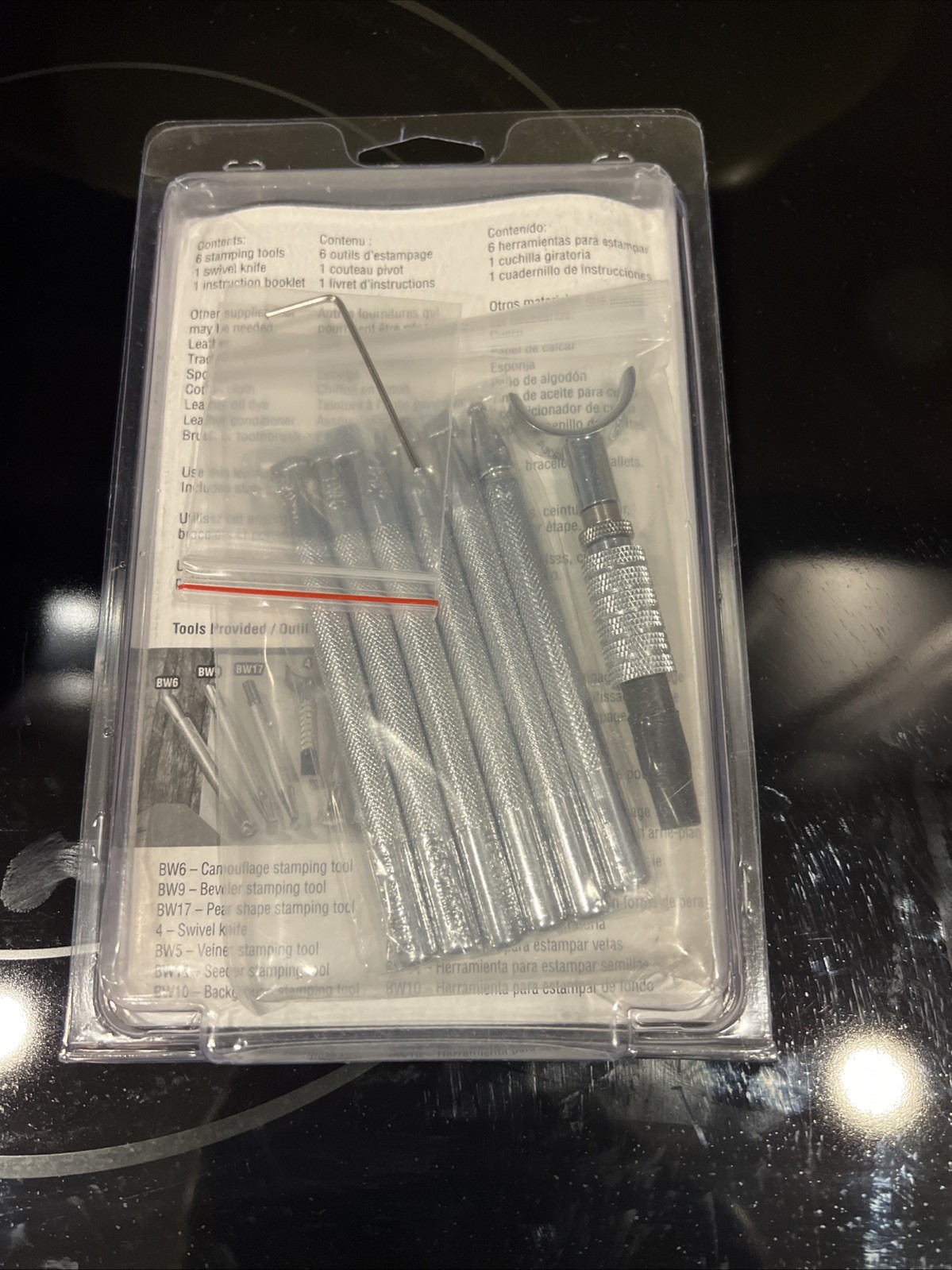 NEW ArtMinds Basic Leather Tooling Set 8 Pieces