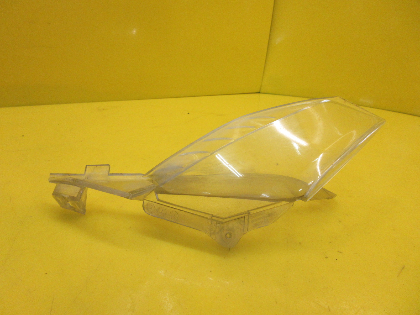 OEM SKI-DOO SKIDOO REV RIGHT HAND RH DASHBOARD WINDSHIELD WIND AIR DEFLECTOR