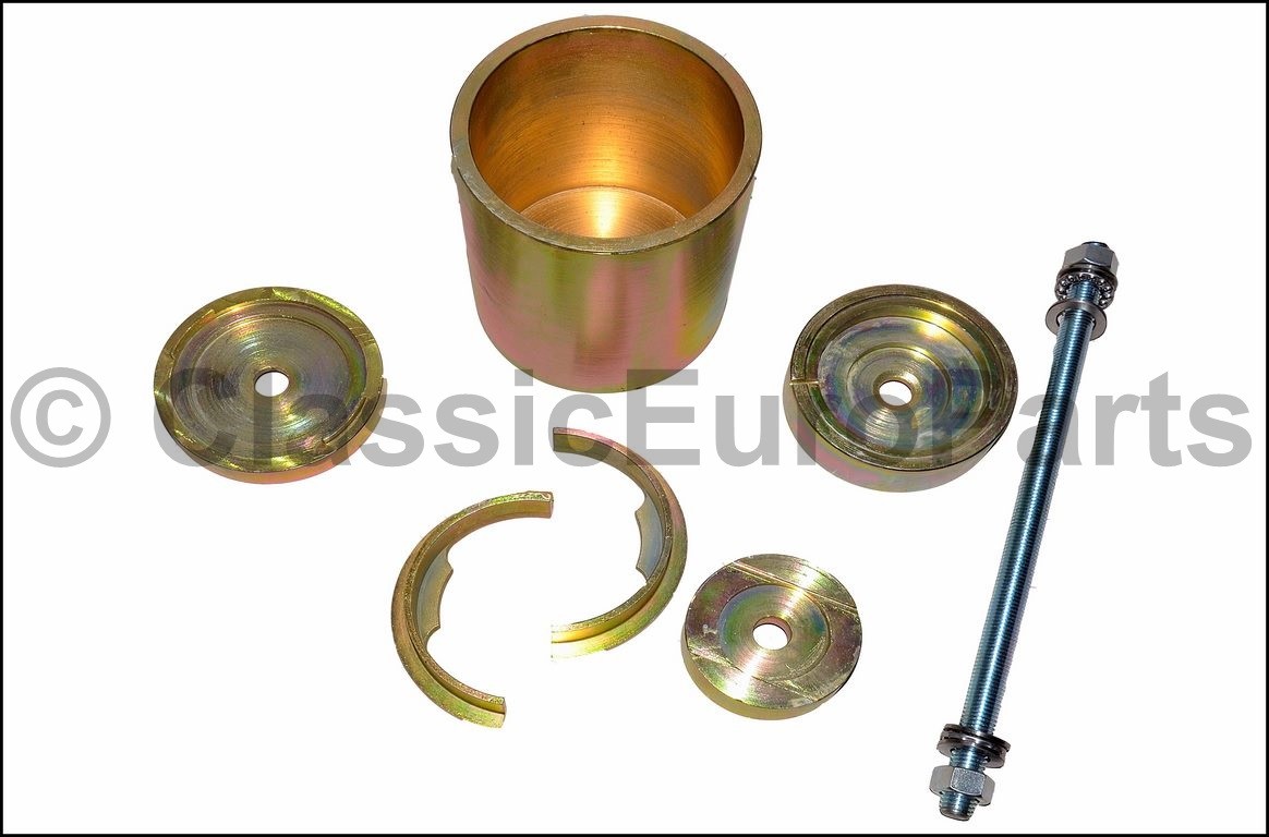 Puller tool for rear subframe 4 main bushings 33311094036 for BMW E39 Touring