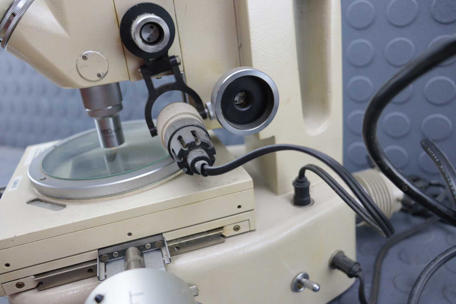 UNION MEASURING MICROSCOPE 15920 TOKYO LOC5253