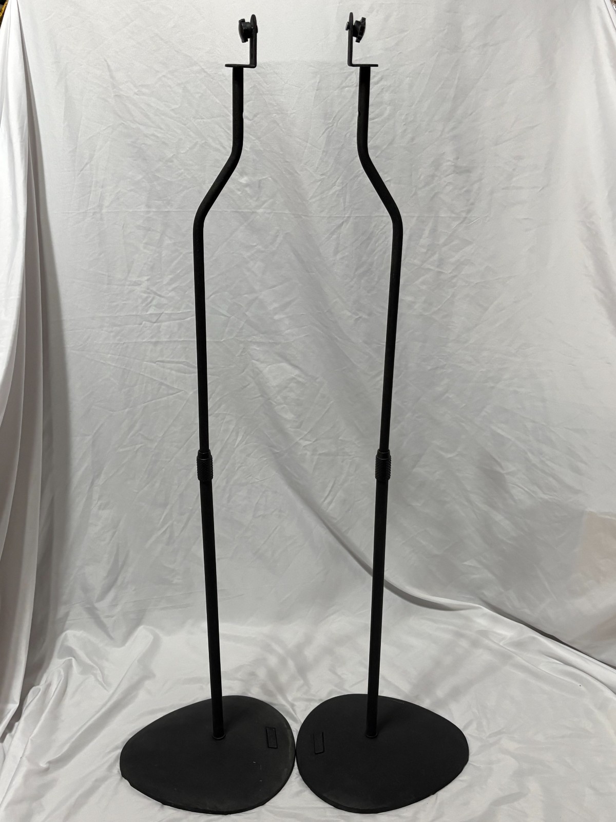 SANUS Vuepoint Speaker Stands Pair for Satellite & Bookshelf Speakers