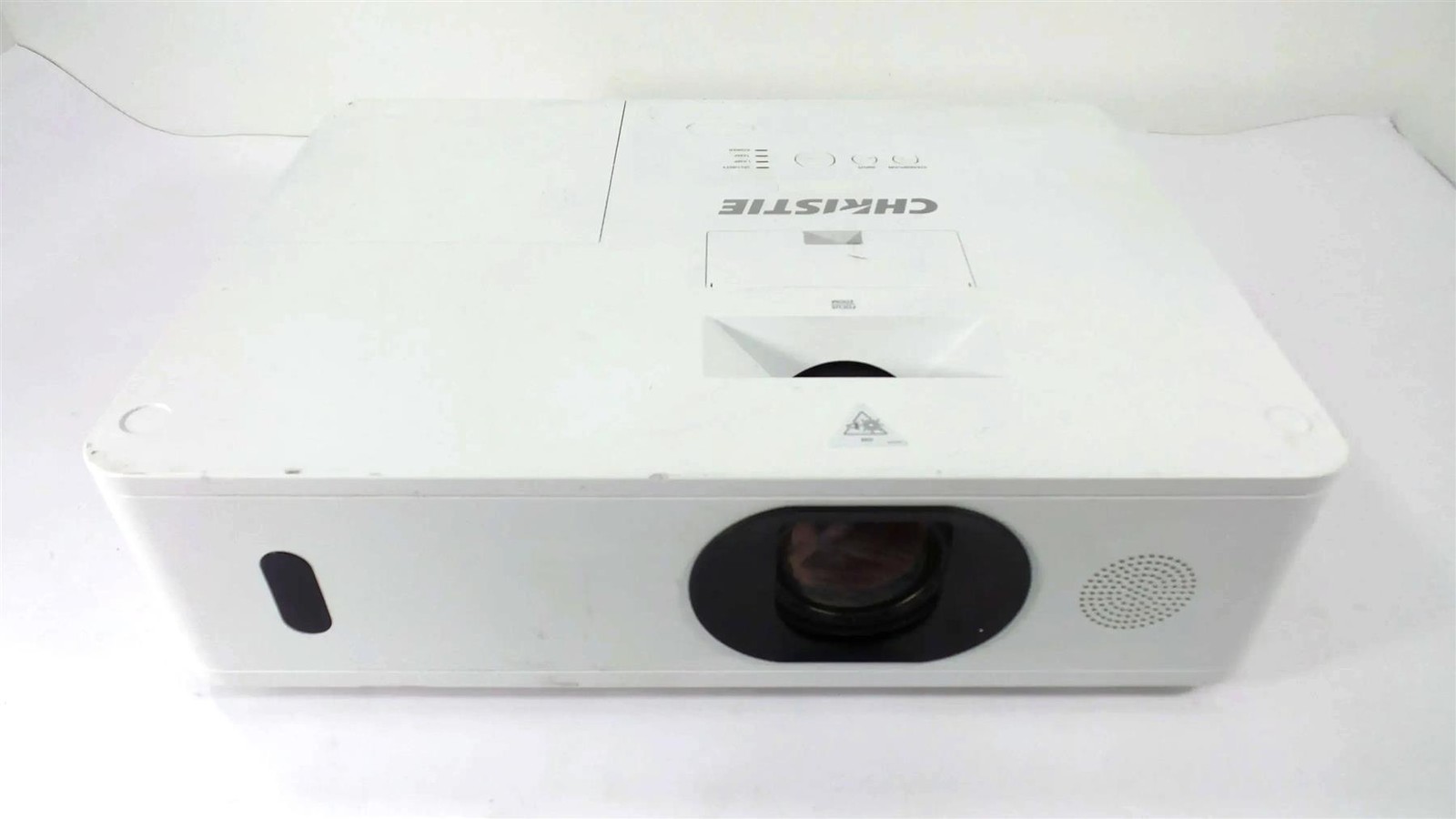Christie LWU502  WUXGA LCD Projector 5000 Lumens - Lamp Timer : 200 Hours