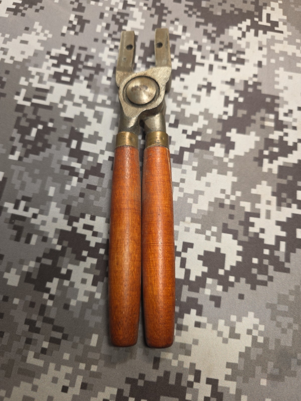 LYMAN SINGLE CAVITY DOUBLE CAVITY BULLET MOLD HANDLES MOULD HANDLE RELOADING