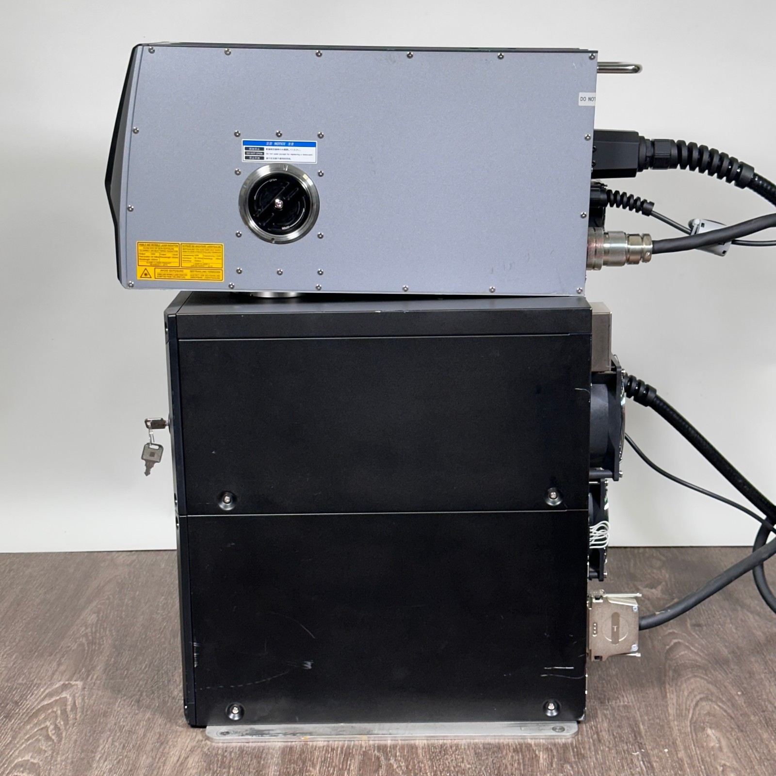 Keyence MD-U1000C 3-Axis UV Laser Marker 2020 Complete System w/ Controller Keys