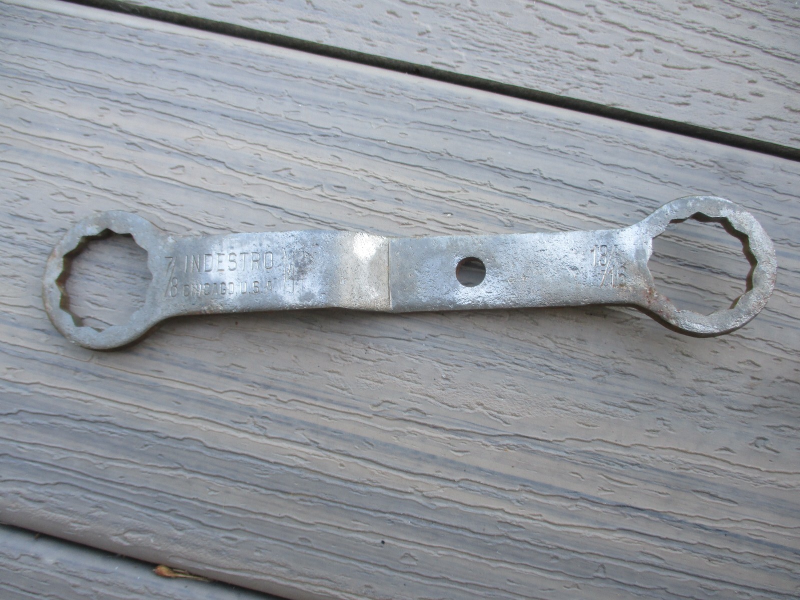 INDESTRO WRENCH , DBL BOX END WRENCH 7/8" X 13/16"  INDESTRO MADE IN THE USA