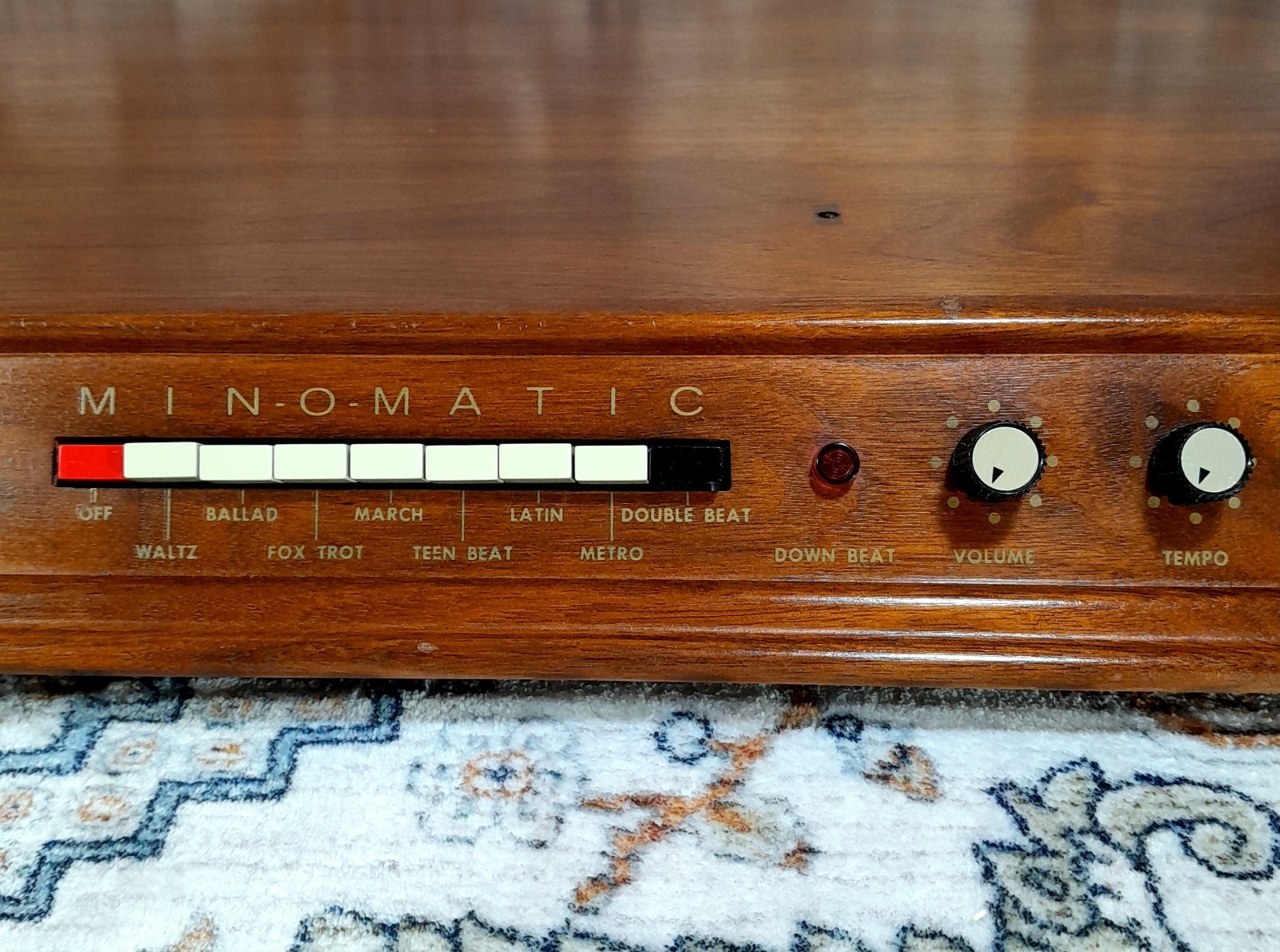 Vintage CONN Organ Console Top W/ Functioning MIN-O-MATIC Rhythm Drum Machine