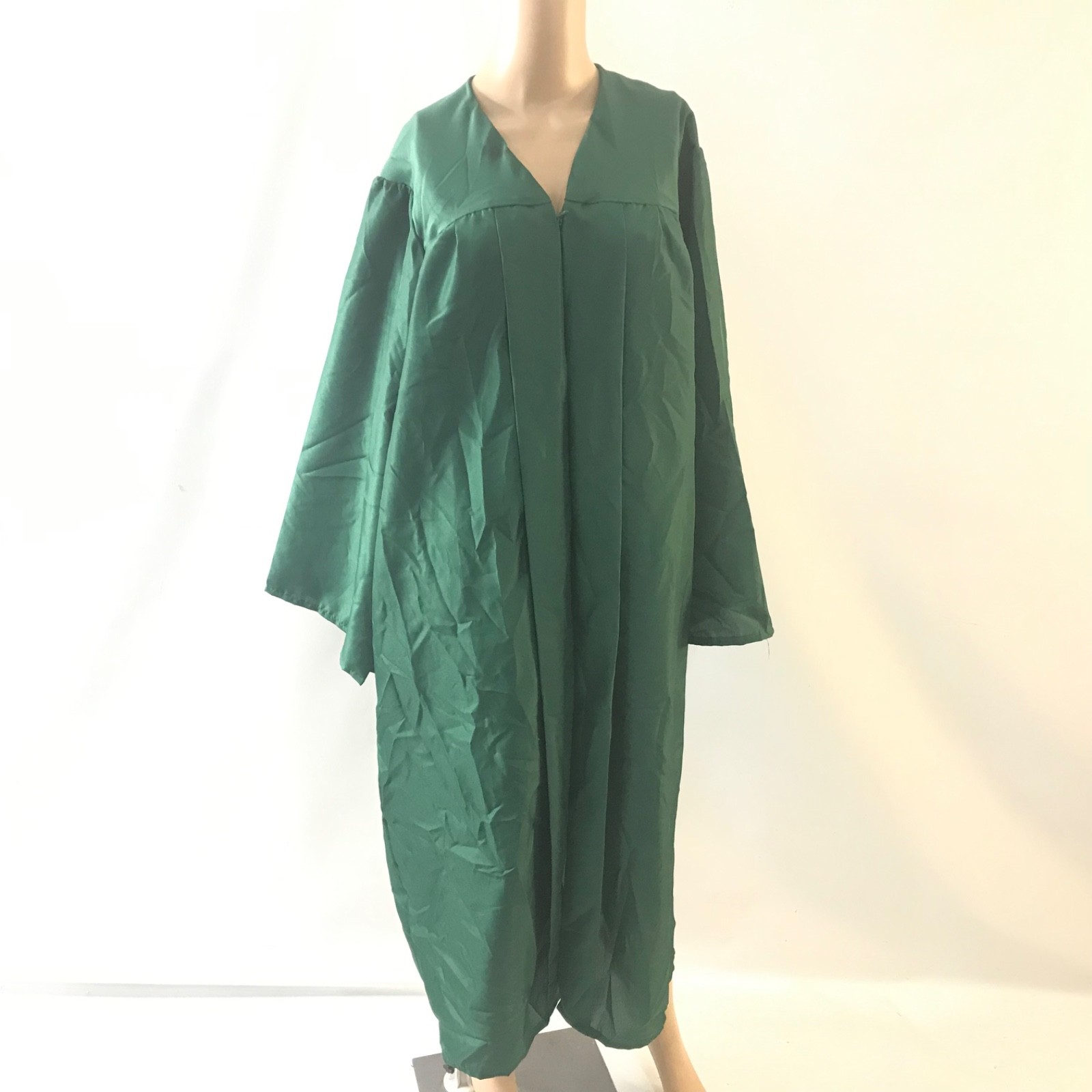 Josten's Green Graduation Gown 5' 7" - 5' 9" Green READ