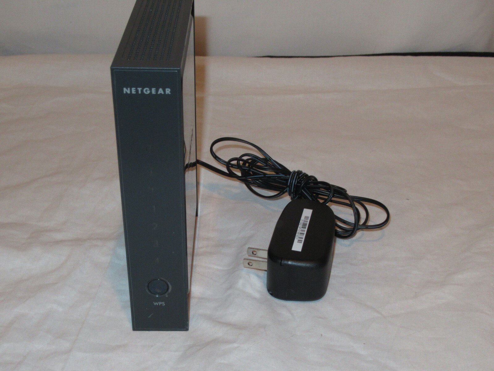 Netgear N 300 Wireless Router WNR2000 (F229)