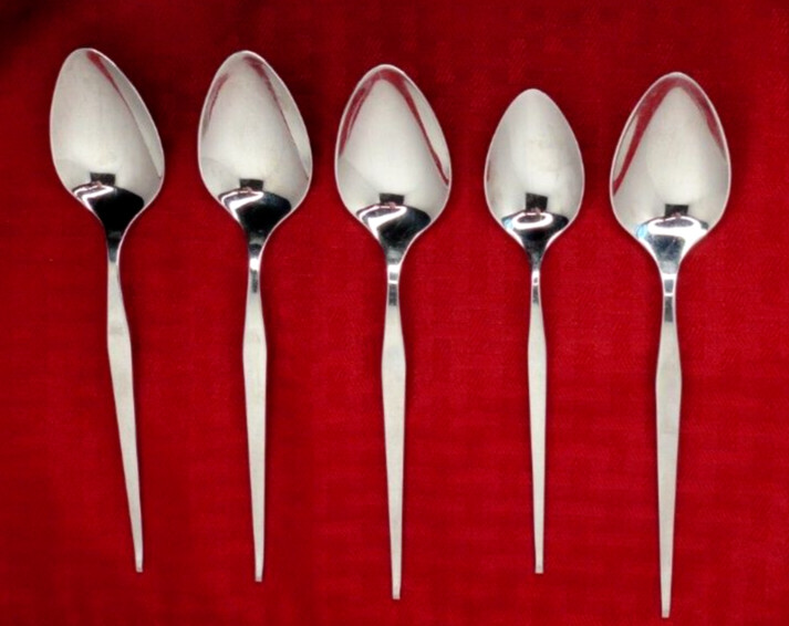 TOWLE USA GLIMMER Pattern 4 Dinner Table Spoons 1 Tea Spoon Lot B E5B